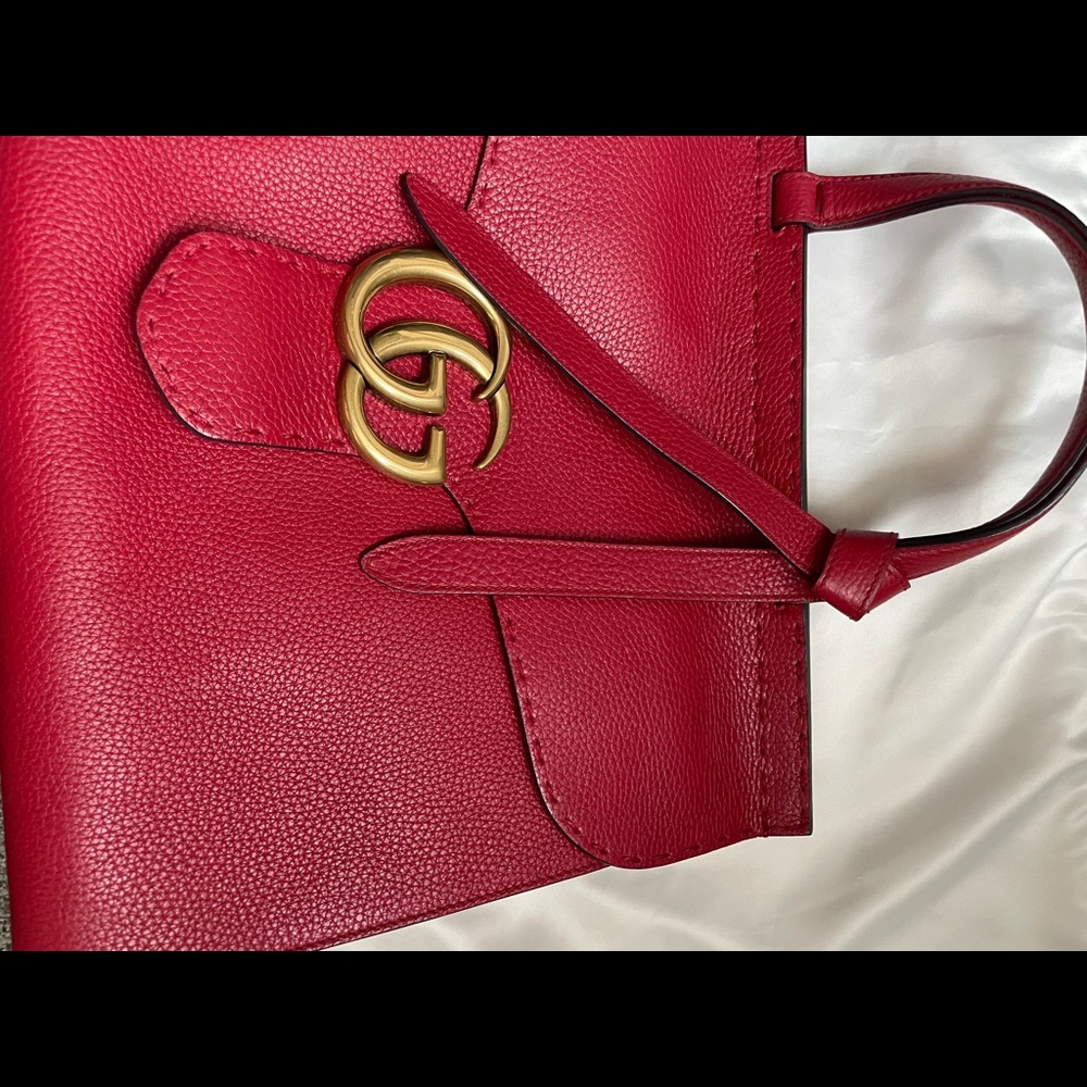 LARGE GUCCI TOTE
